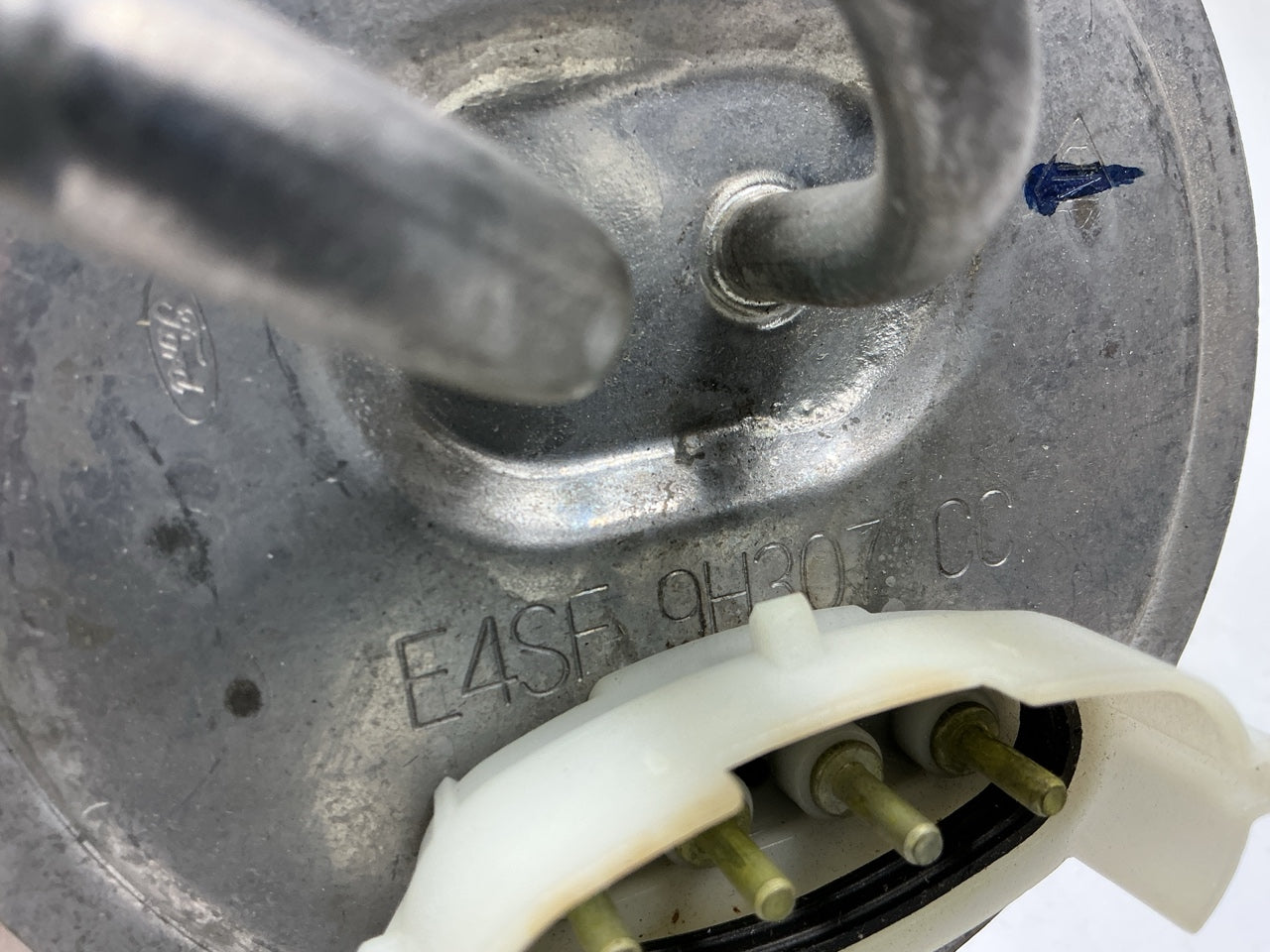 Airtex E2131S Fuel Pump Hanger Assembly - Ford # E4SF-9H307-CC