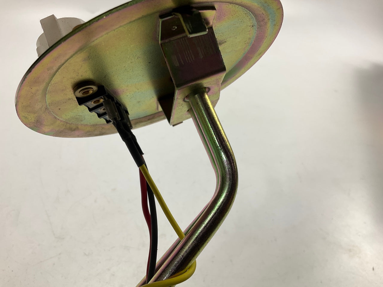 MISSING THE FLOAT - Airtex E2135S Rear Gas Tank Fuel Pump Hanger
