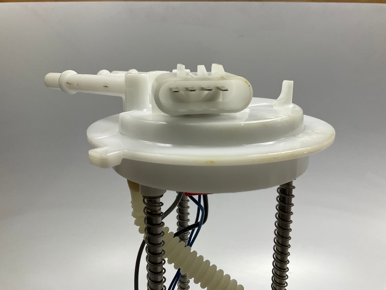 Airtex E3996M Fuel Pump Module - 35 Gallon Tank - 98-00 Express 3500 Cutaway