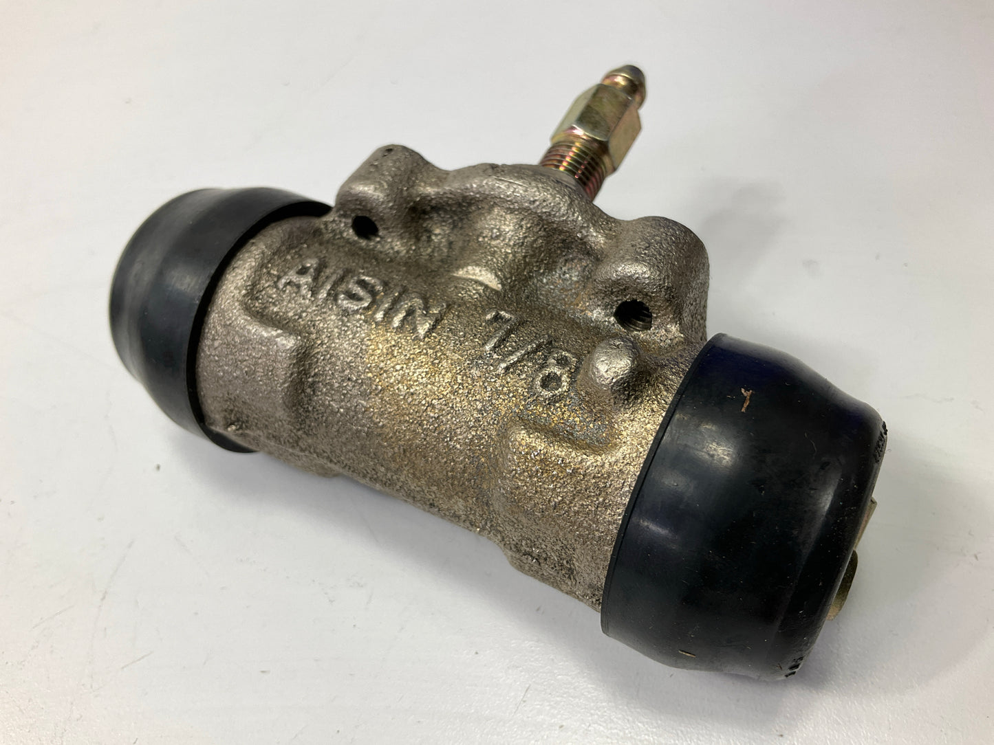 Genuine OEM Aisin 072-8393 Rear Drum Brake Wheel Cylinder 7/8'' 47550-35190