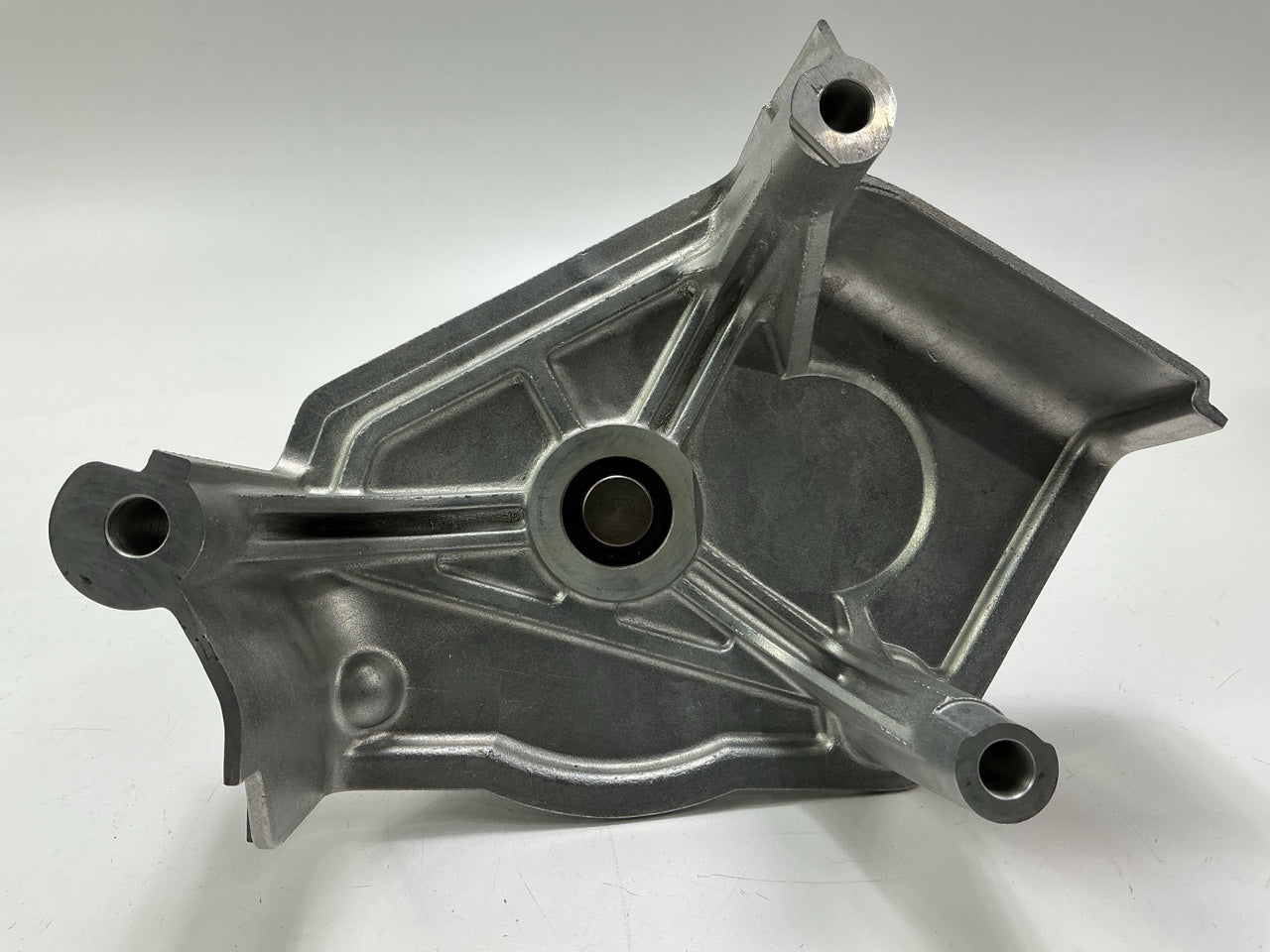 Genuine Aisin 16307-62011 (FBT-004) Engine Cooling Fan Pulley Bracket