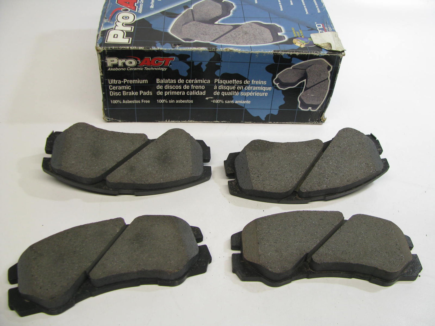 Akebono D579CP Performance Front Disc Brake Pads - Ceramic