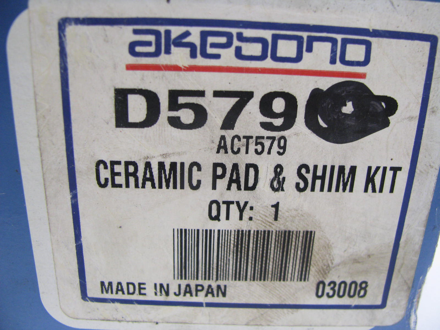 Akebono D579CP Performance Front Disc Brake Pads - Ceramic