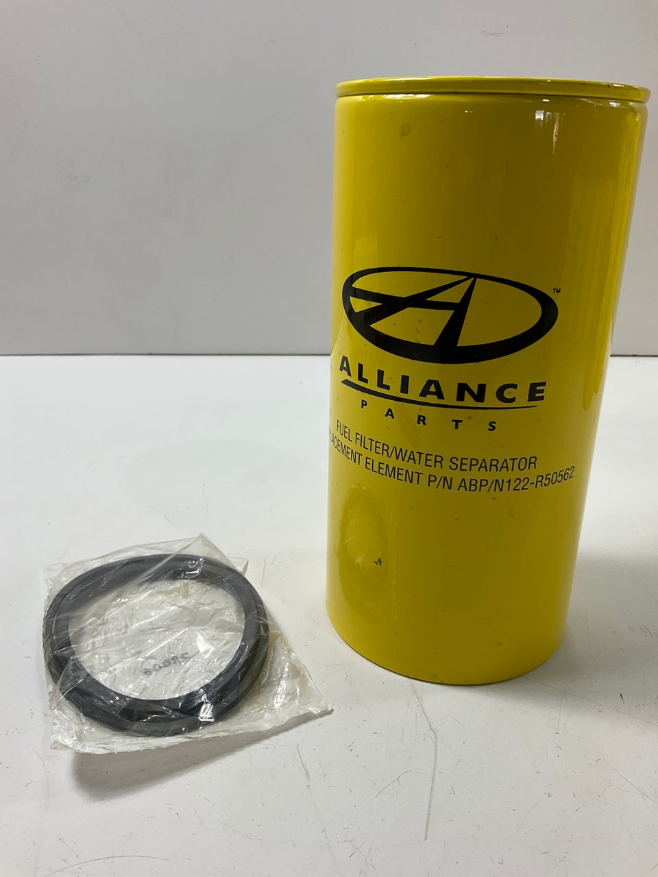 Alliance ABP/N122-R50562 Primary Fuel Filter Freightliner CA125 Mercedes MBE4000