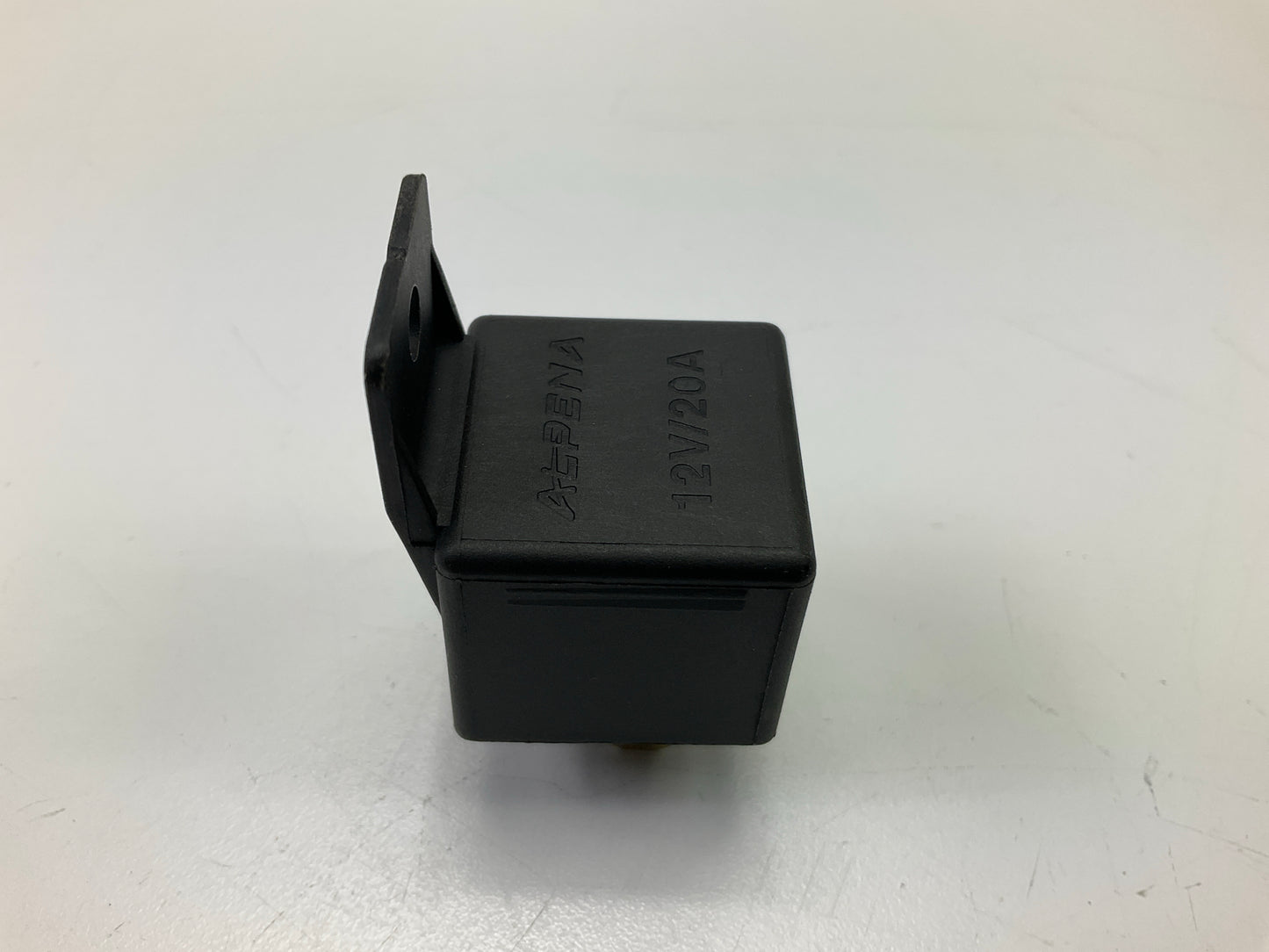 Alpena 70211 Universal 4-pin Relay, 12V, 20 Amps