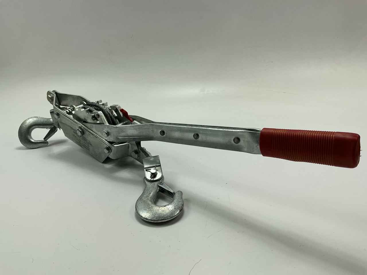 OPEN BOX, AS SHOWN -  AMERICAN POWER PULL CORP 18500 Cable Puller, 1-Ton