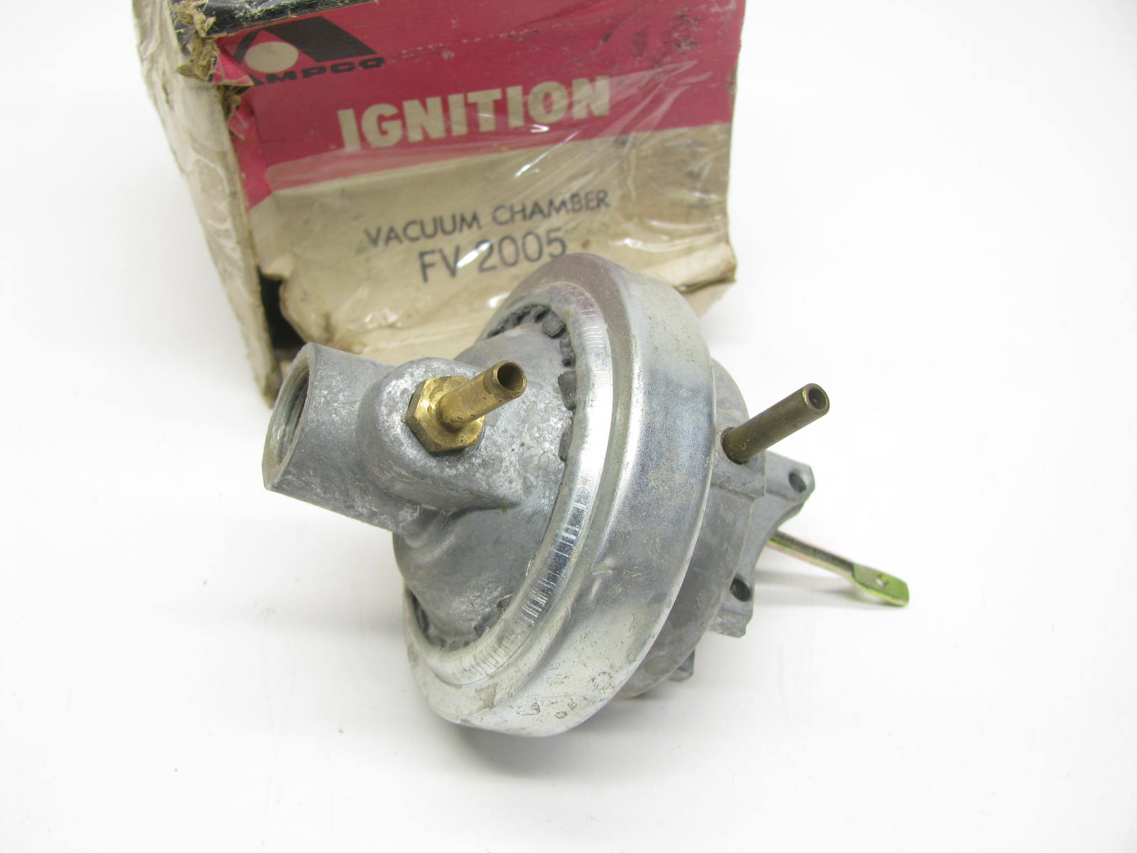 Distributor Vacuum Advance Ampco FV2005 For 1970 Ford Maverick – Spark ...