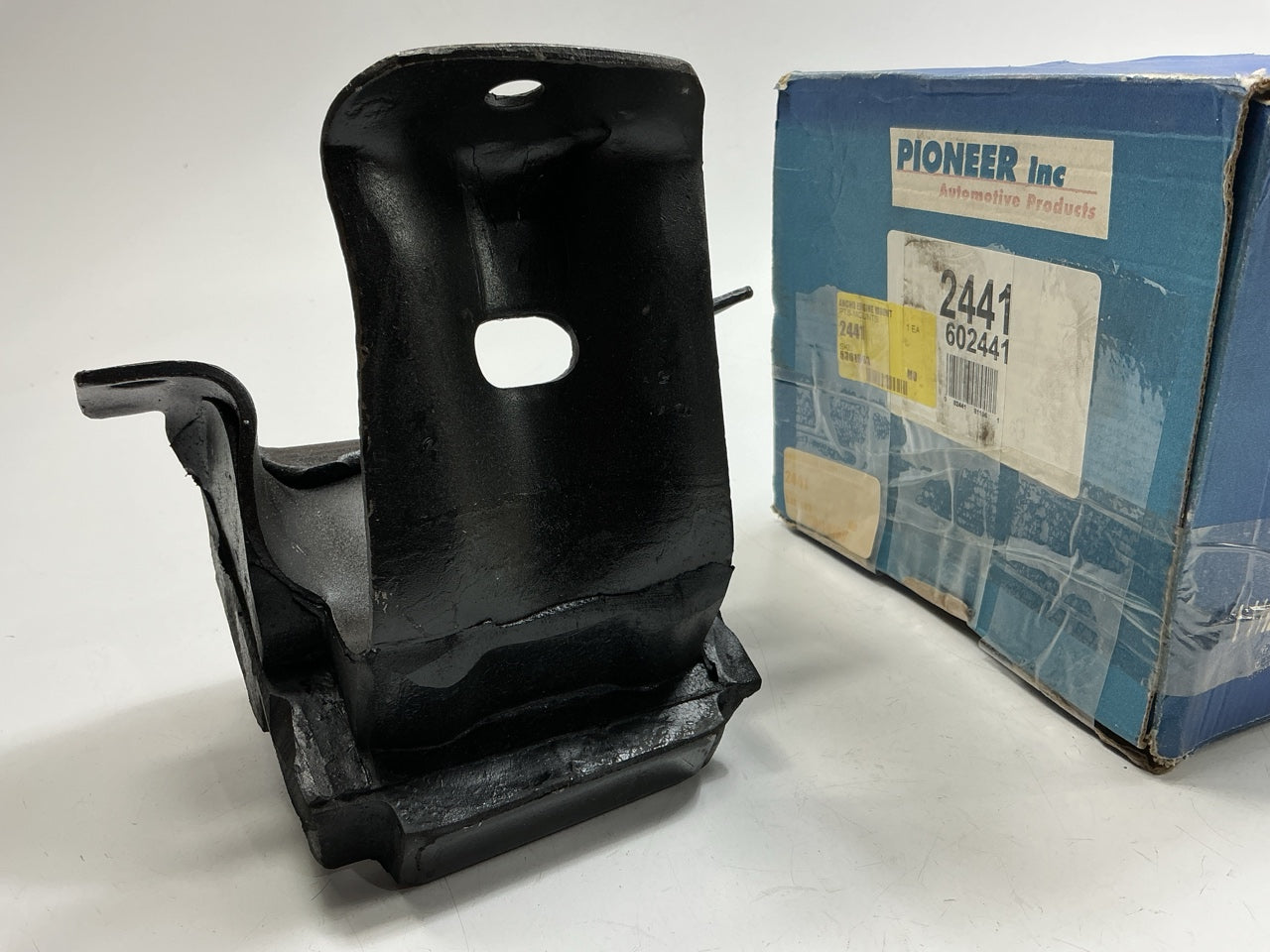 Anchor 2441 Front Right Engine Motor Mount