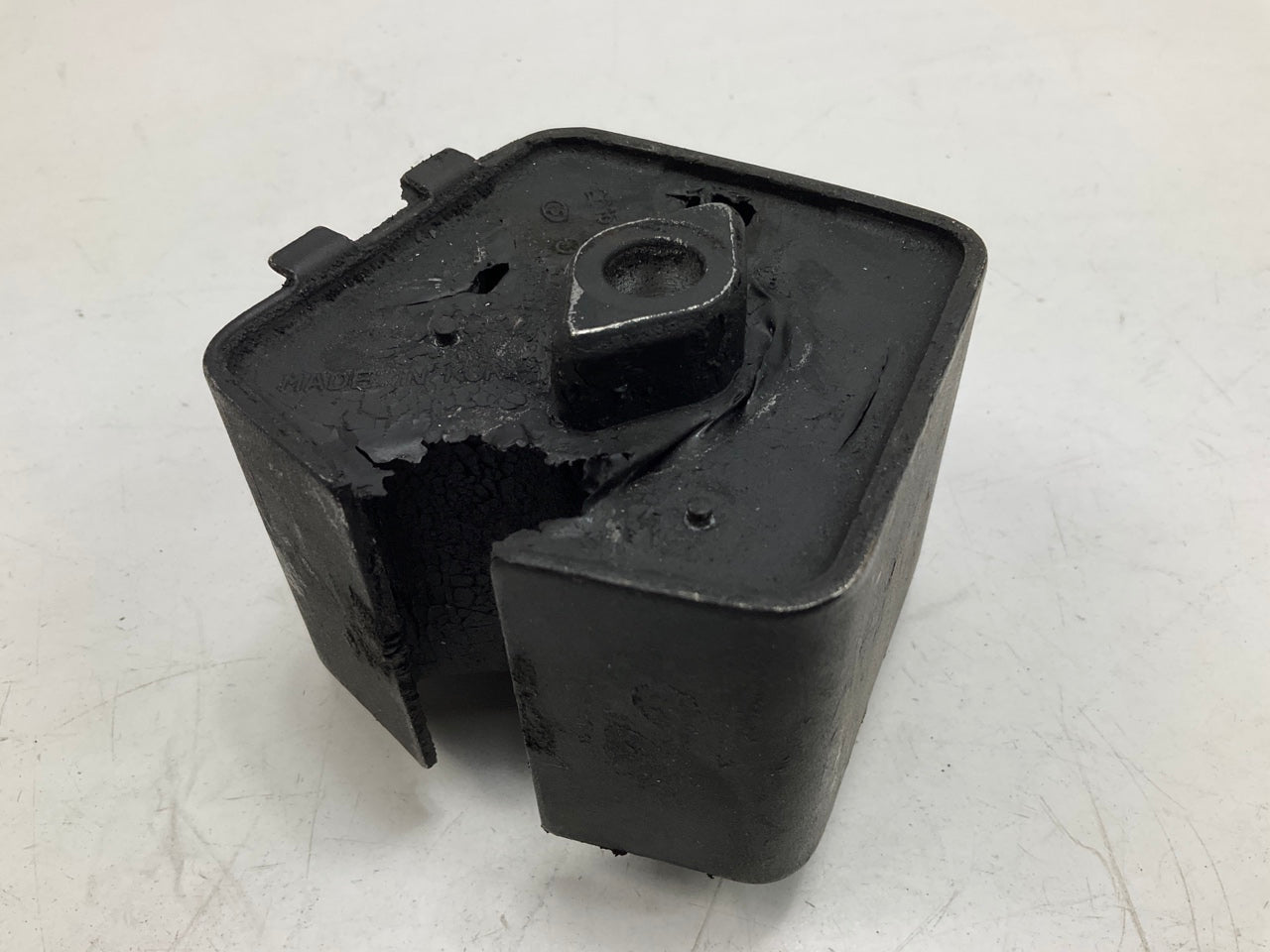 Anchor 2615 Front Engine Motor Mount