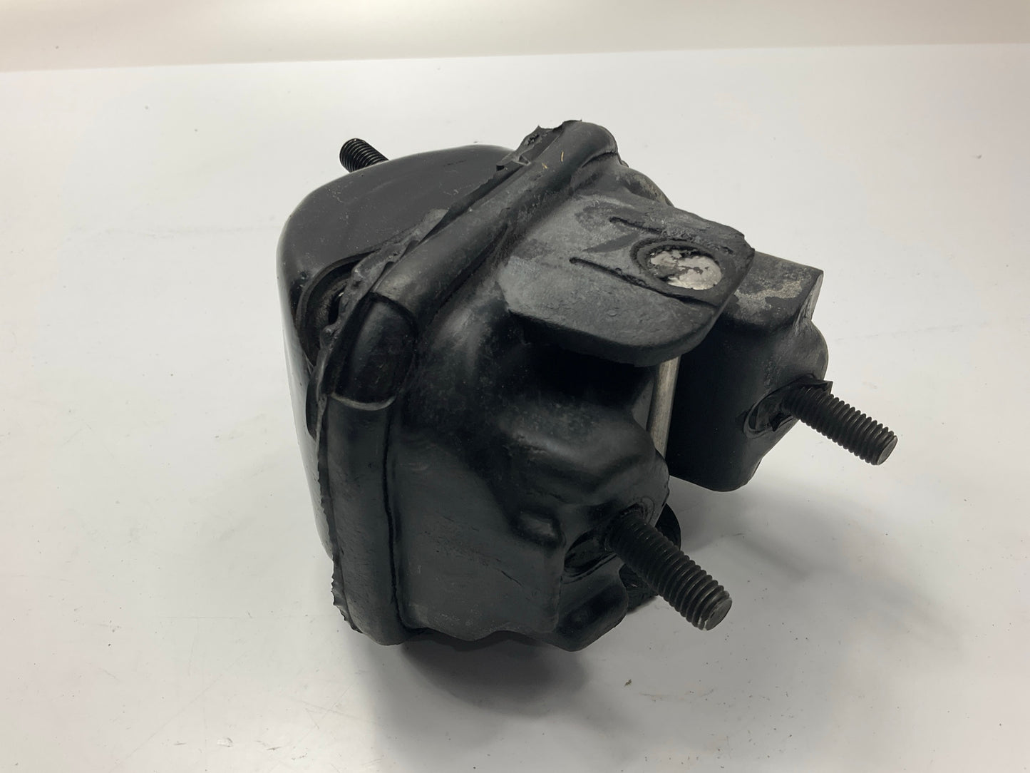 Anchor 2795 Front Motor Mount For 1993-97 Concorde, Intrepid, Vision 3.5L-V6