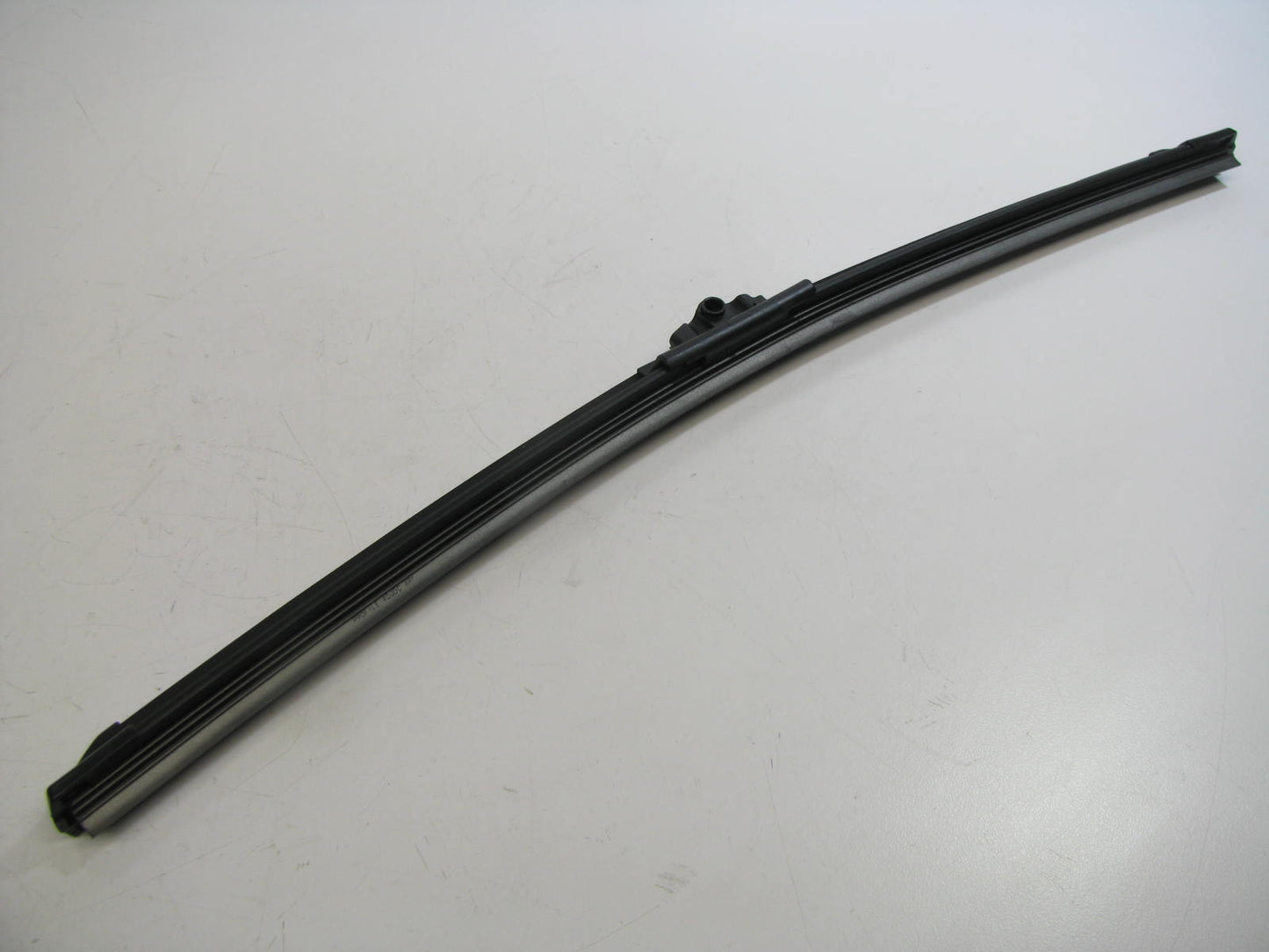 Anco A-17-OE Front Windshield Wiper Blade - 17''