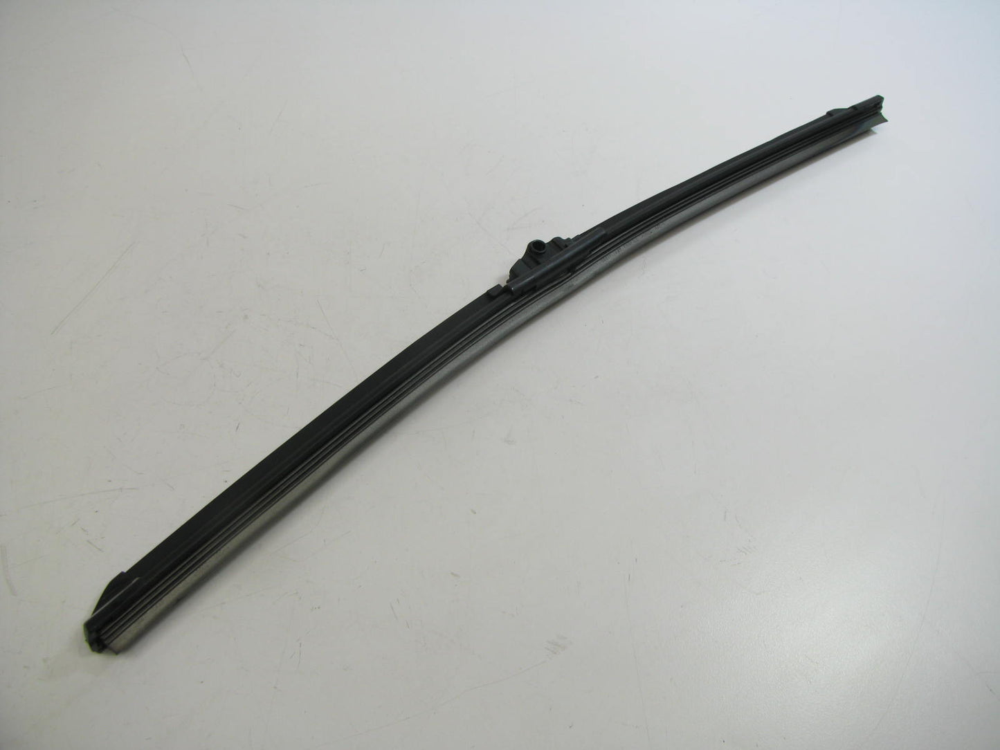 Anco A-18-OE Right Passengers Side Windshield Wiper Blade - 18''