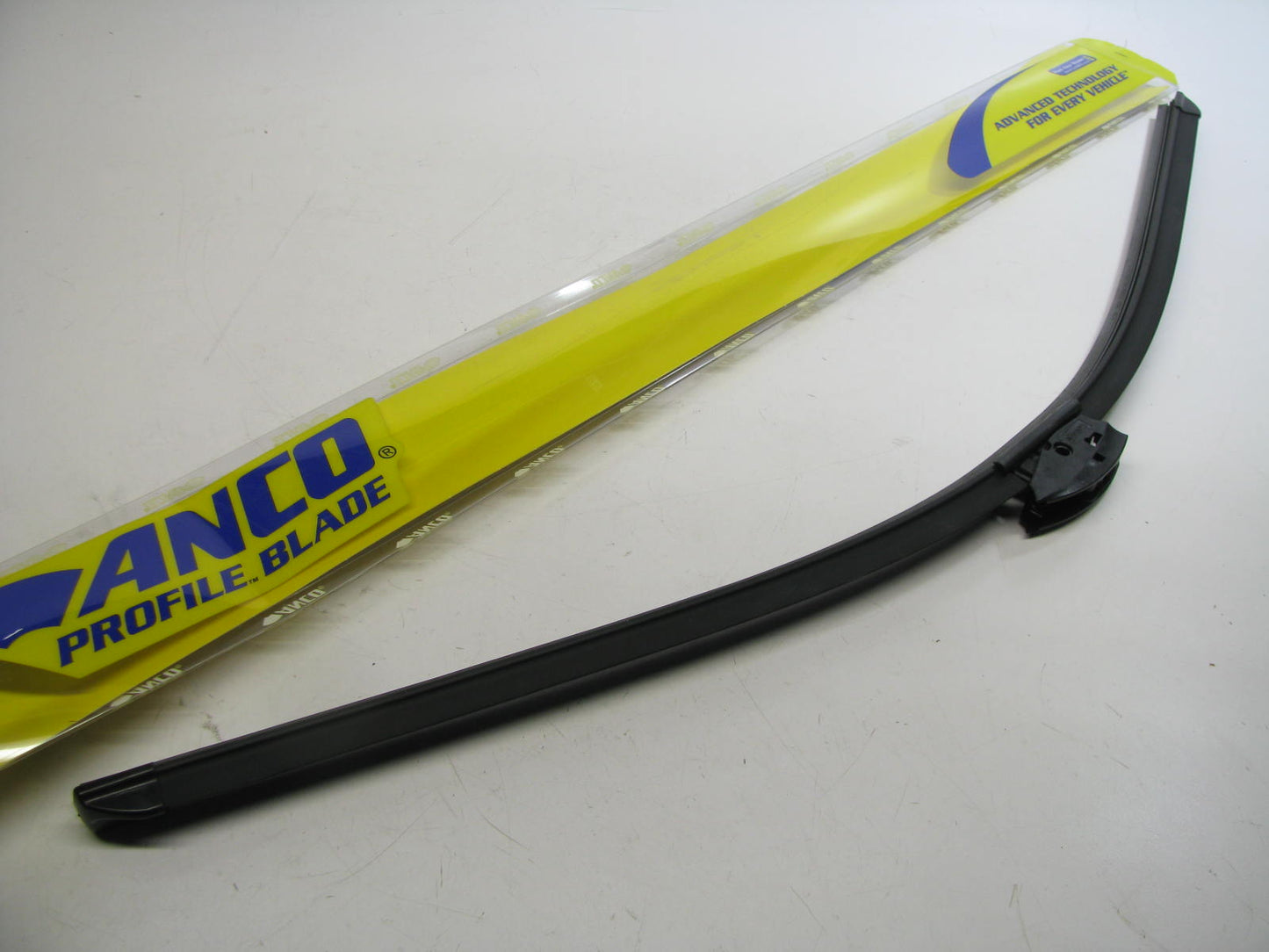 Anco A-28-UB Front Windshield Wiper Blade - 28''