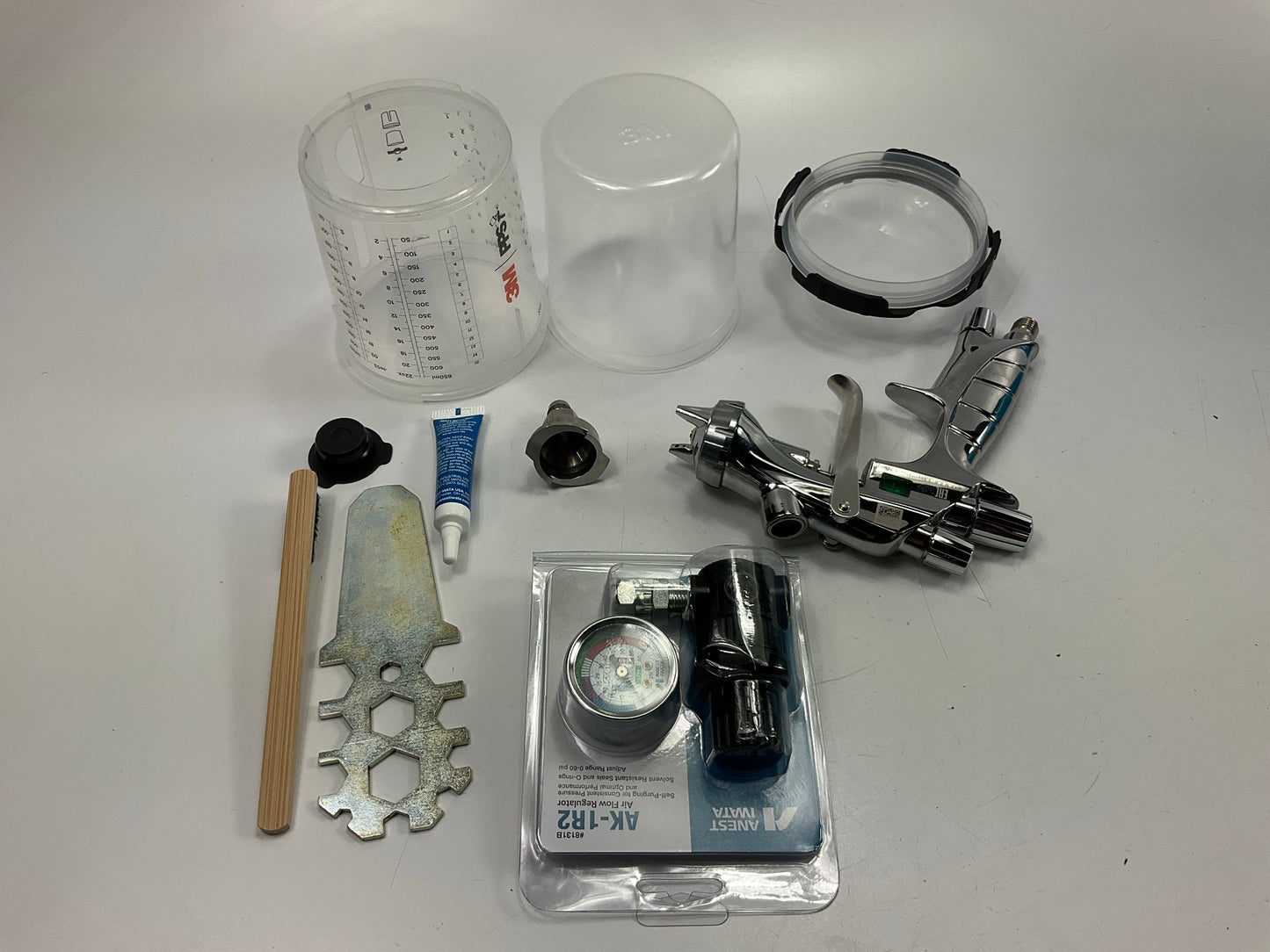 Anest Iwata 5910 Air Spray Gun Kit WS400-1401 HD Supernova 1.4mm Paint Gun & PPS