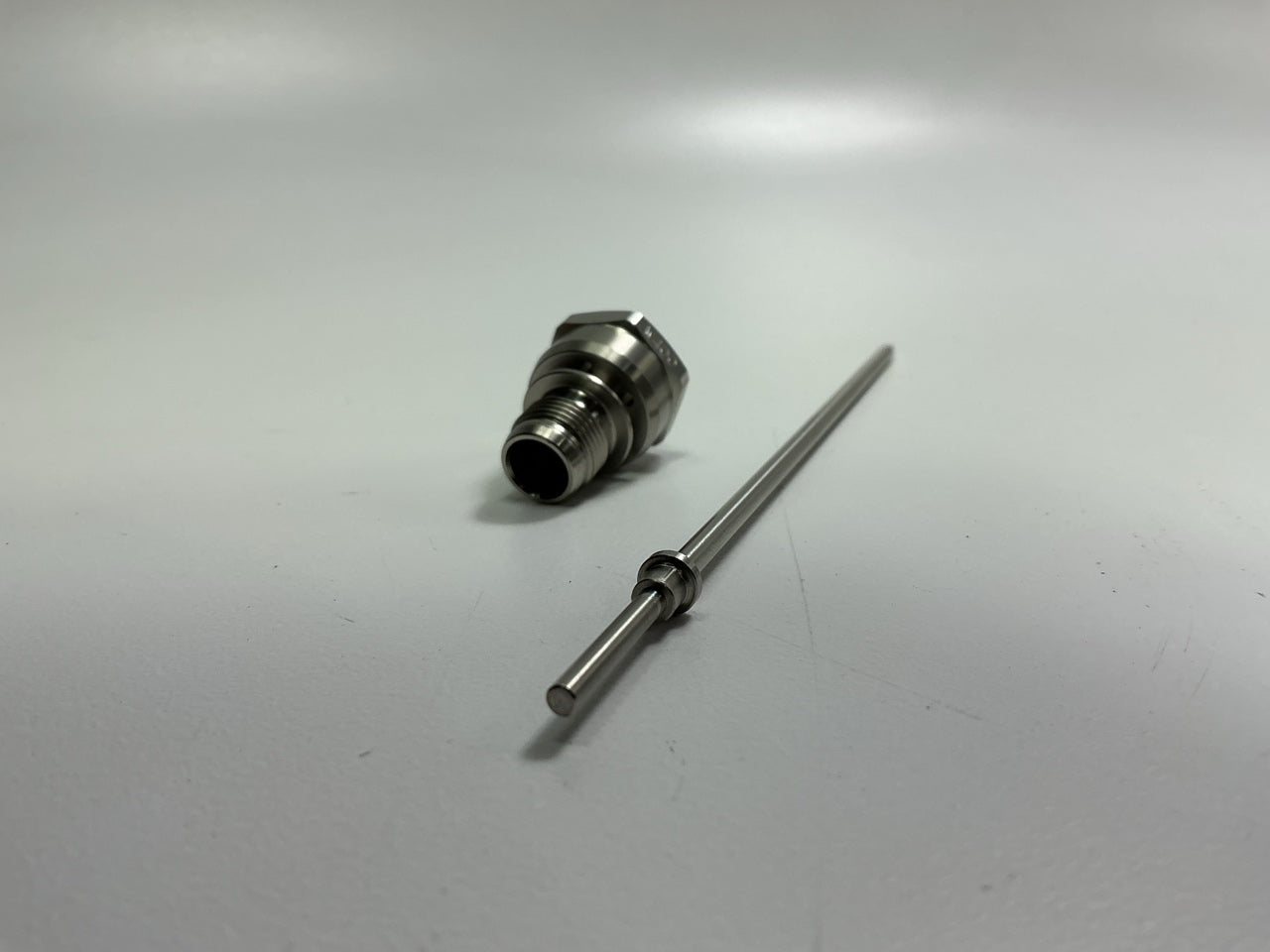 Anest Iwata W-400-13 Nozzle Needle Set