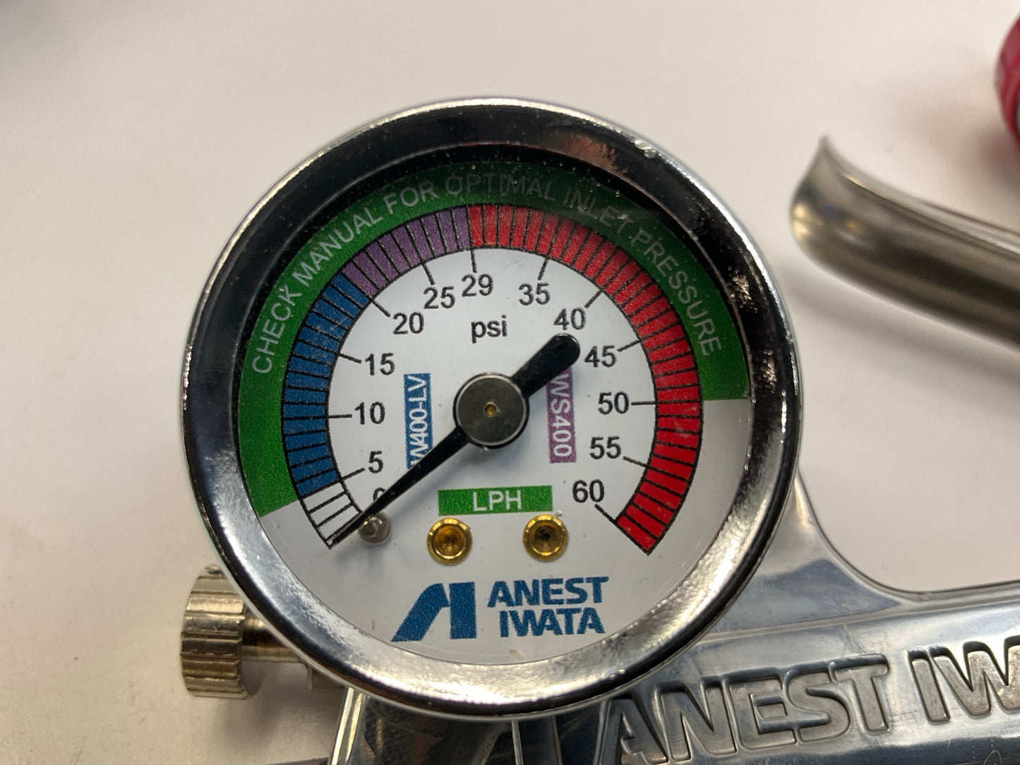 Anest Iwata W-400LV-13WBX Air - Gravity Feed Spray Gun