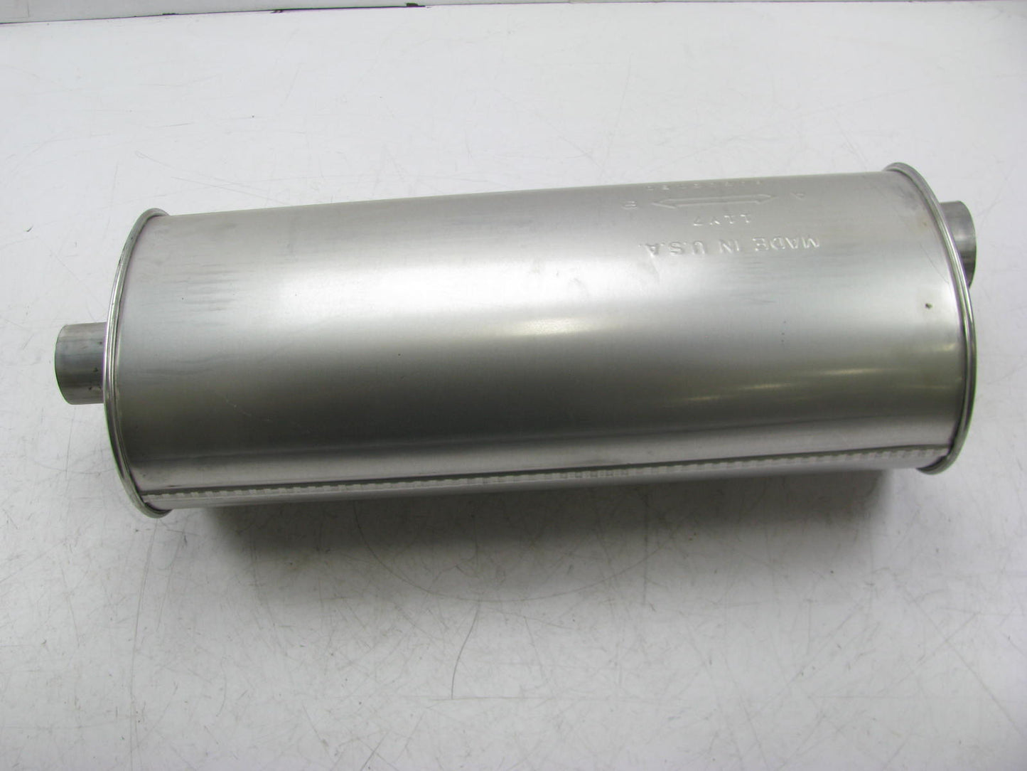 Ap Exhaust 2205 Exhaust Muffler - 2-3/4'' Inlet X 2-1/4'' Outlet