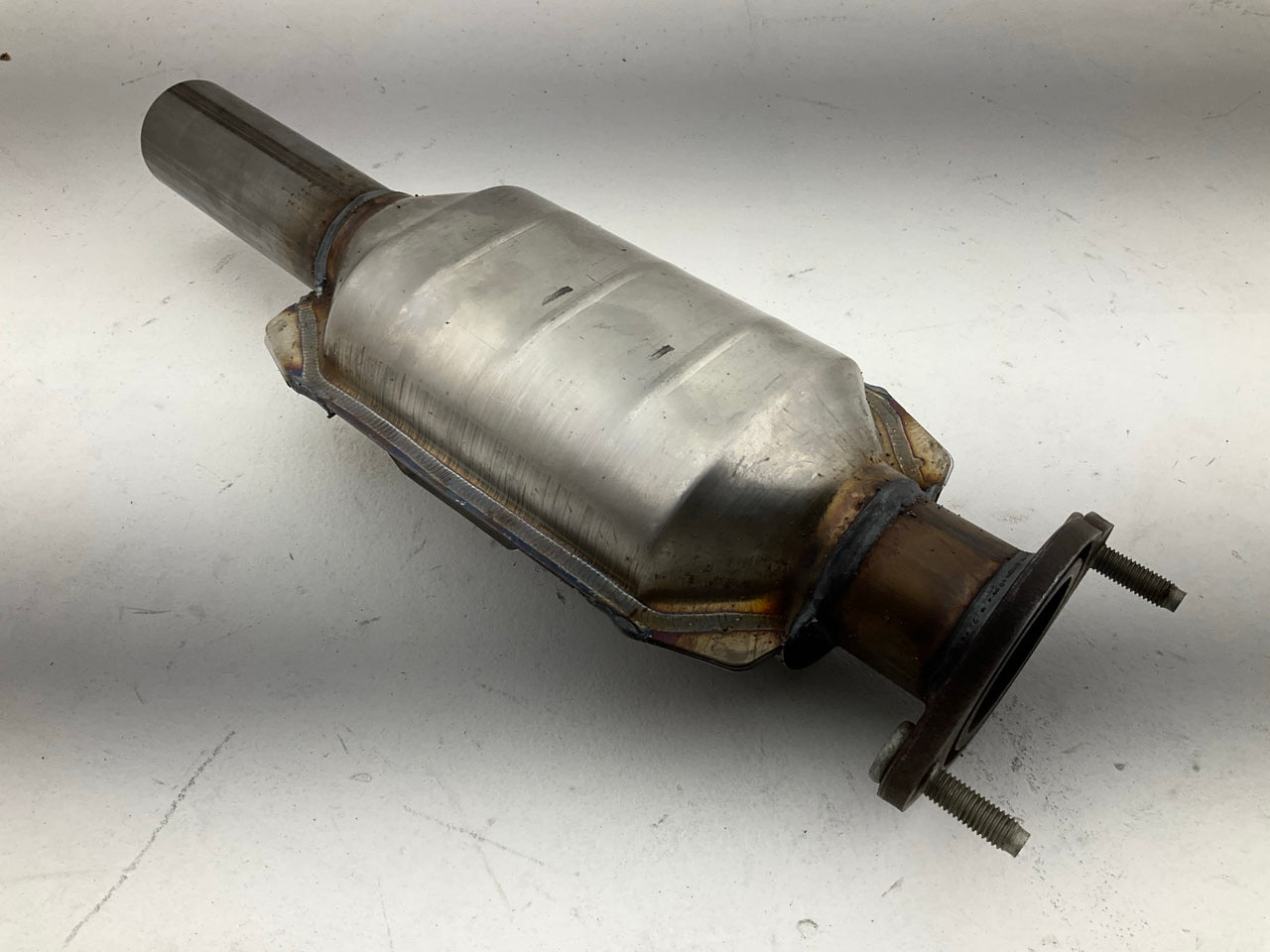 Ap Exhaust 642216 Rear Direct-Fit Catalytic Converter