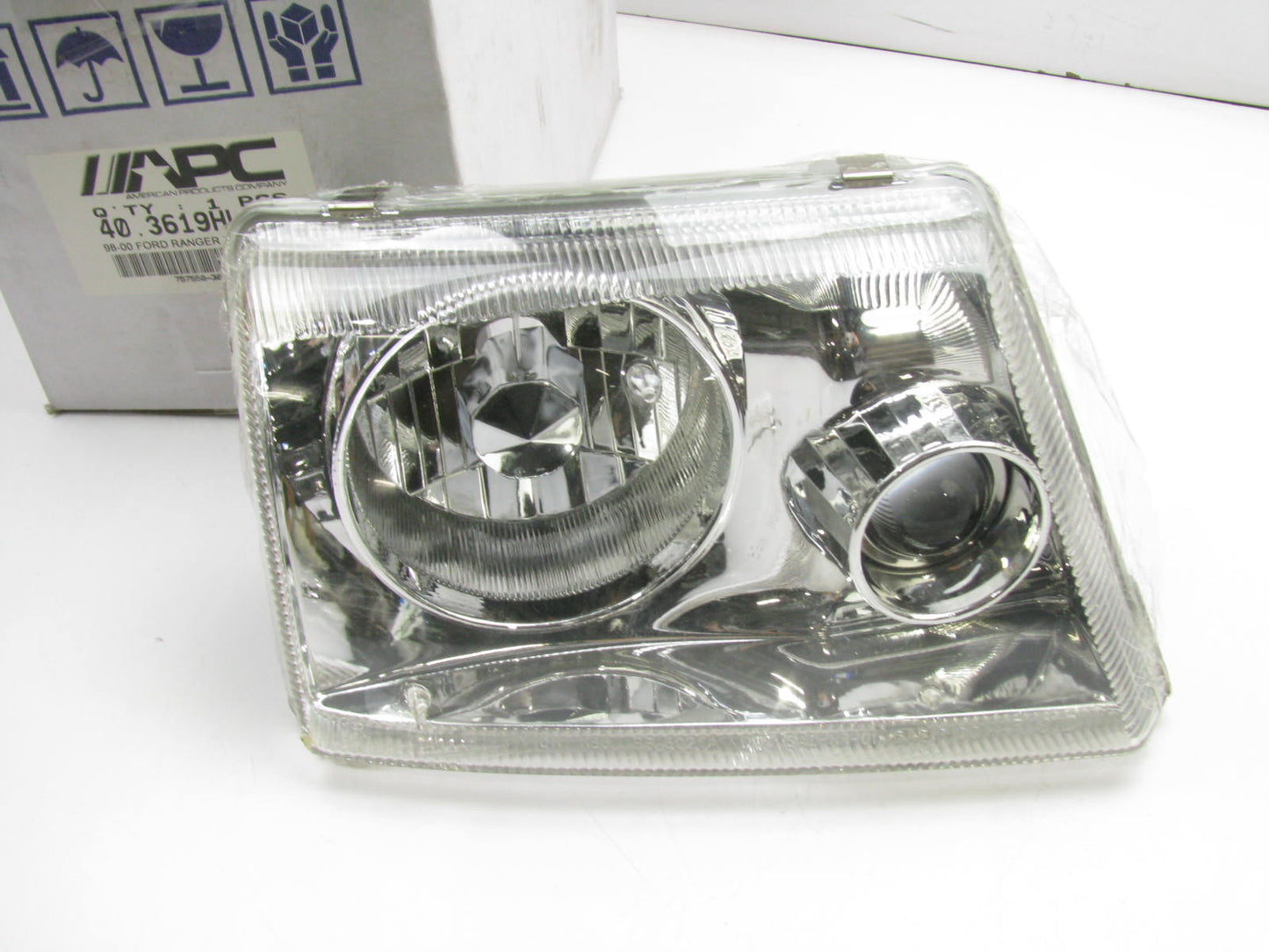 APC 40-3619HL RIGHT Head Light Headlamp W/ Projector Fog Light For 98-00 Ranger