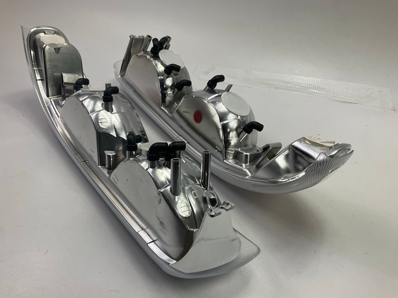 APC 403463PL Diamond Cut Front Signal Corner Light Lamp Kit 99-02 Silverado 1500