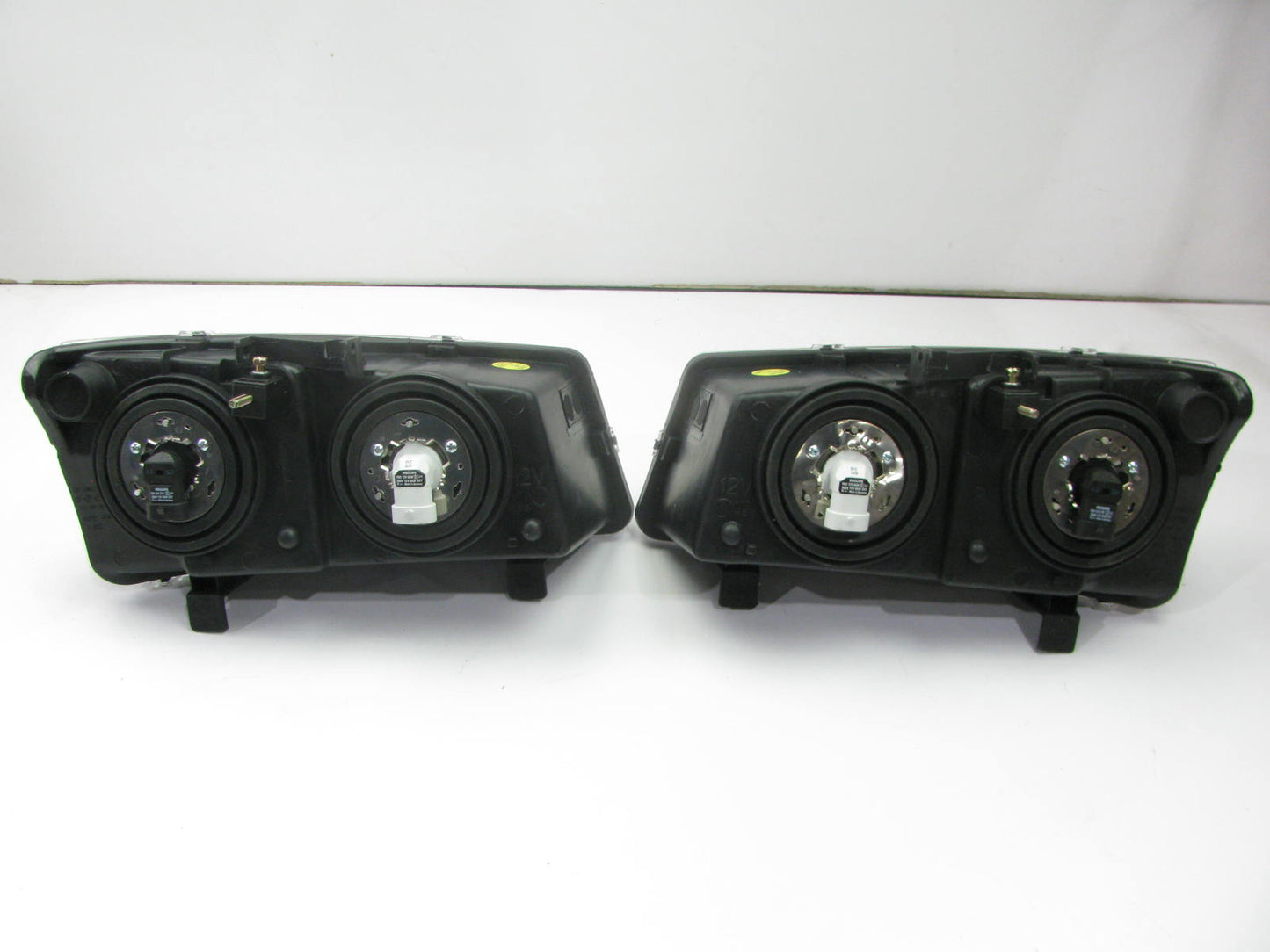 Chrome Housing Right Left Headlight Head Lamps For 2003-2005 Silverado 403680HLD