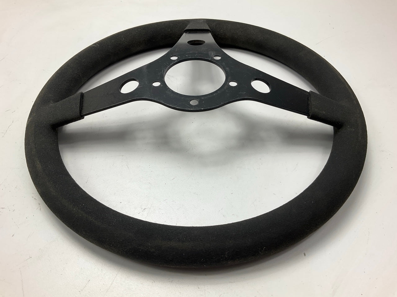 Missing Horn - APC 605773 773 Formula GT Steering Wheel, Black, 13 Inches