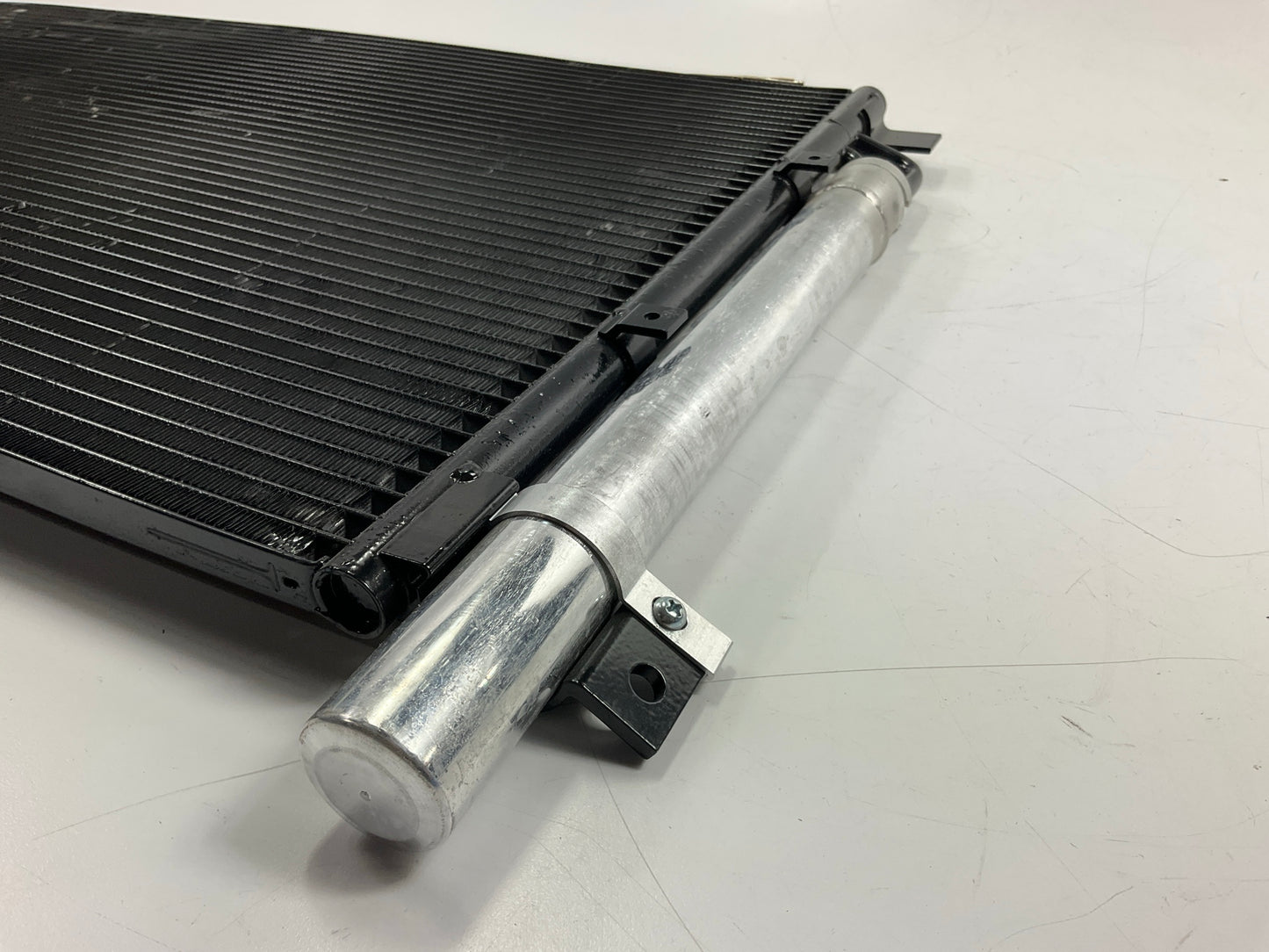 Apdi 7013789 A/C Condenser For 2010-2015 Chevrolet Equinox, GMC Terrain