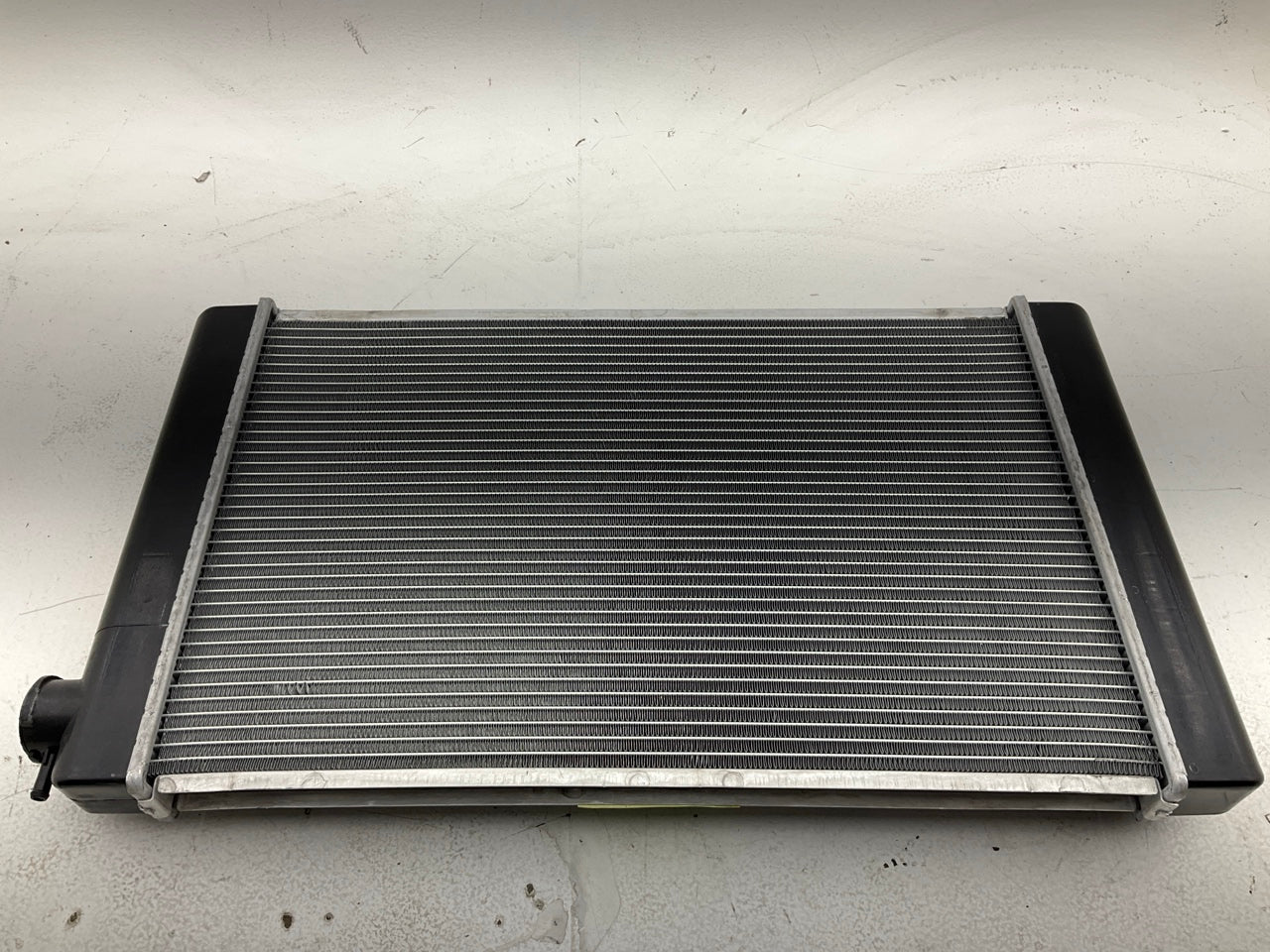 Apdi 8010712 Radiator For 1988-1994 Pontiac Sunbird