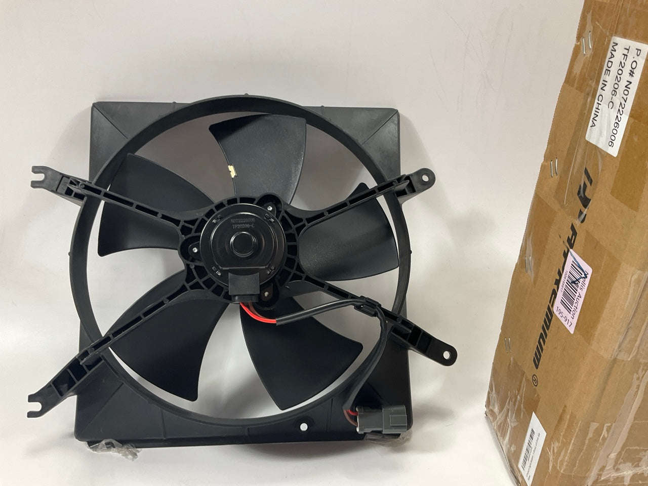 Apremium TF20206-C Engine Cooling Fan Assembly For 1994-2001 Acura Integra