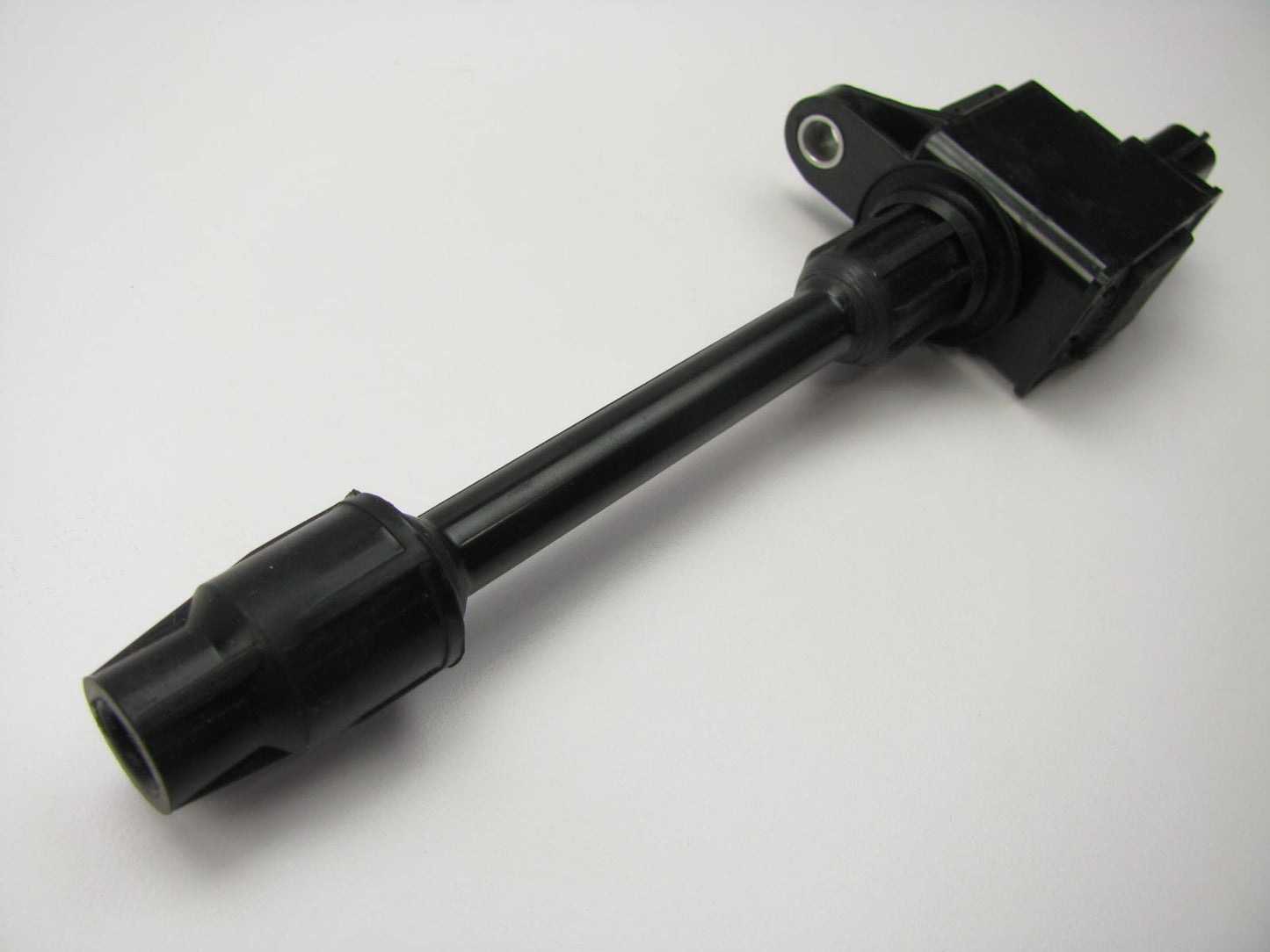 Apwi CLS1026 Direct Ignition Coil For 2000-2001 Nissan 3.0L