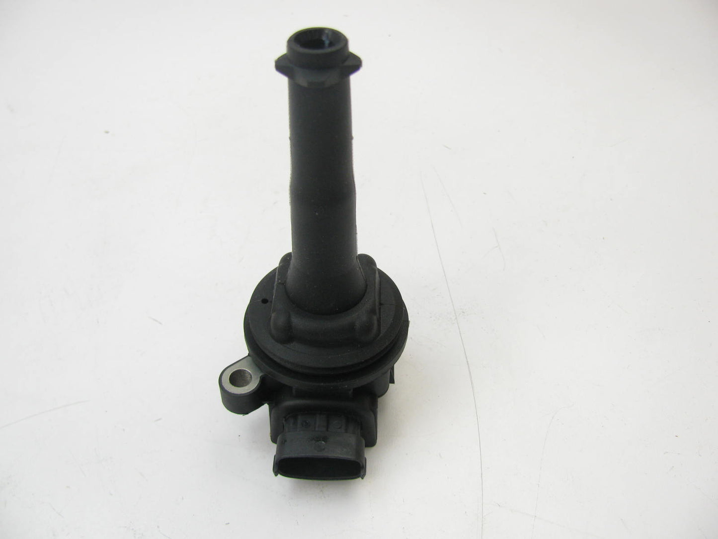 Apwi CLS1046 Direct Ignition Coil for 1999-2007 Volvo 2.3L 2.4L 2.5L 2.9L