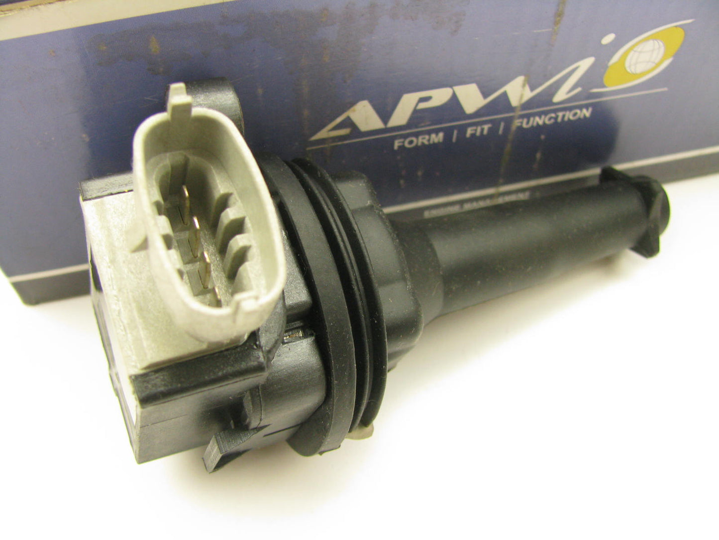 Apwi CLS1166 Direct Ignition Coil For 2004-2013 Volvo 2.4L 2.5L  UF517