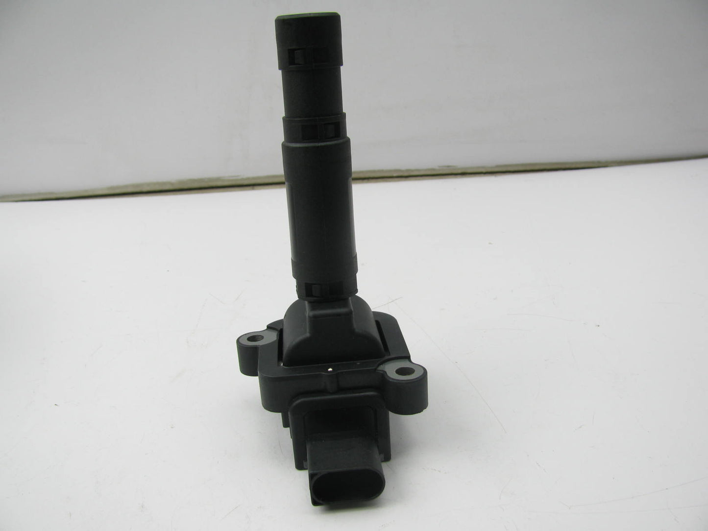 Apwi CLS1219 Ignition Coil For 2003-2005 Mercedes-Benz C230 1.8L