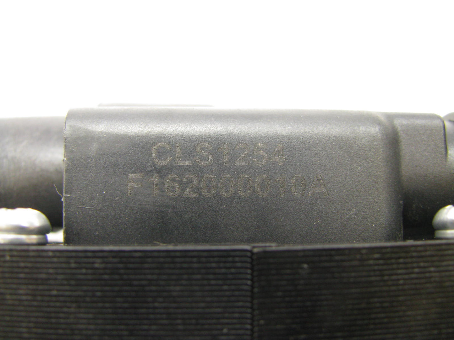 Apwi CLS1254 Ignition Coil for 94-96 Mercedes C220 2.2L-L4