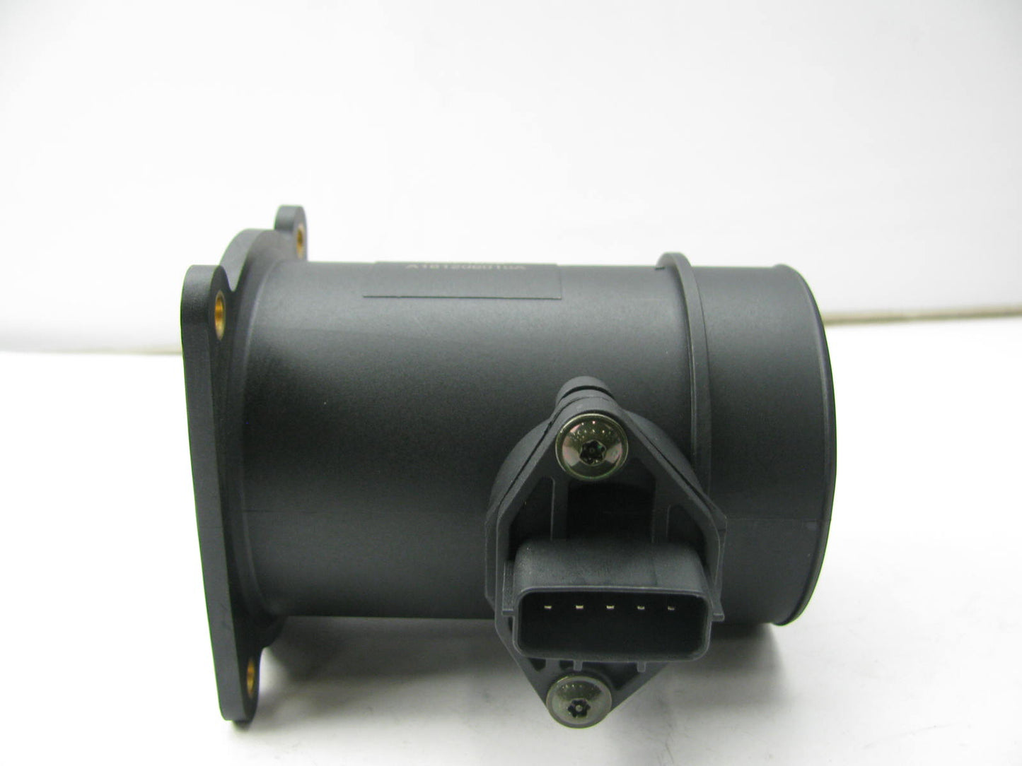 Apwi MAF1038 MAF Mass Air Flow Sensor For 2002-2003 Nissan 2.5L