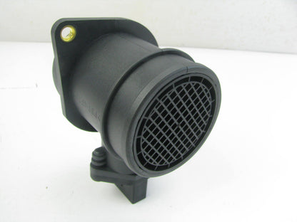Apwi MAF1040 MAF Mass Air Flow Sensor For 2000-2006 VW Audi 1.8L-L4