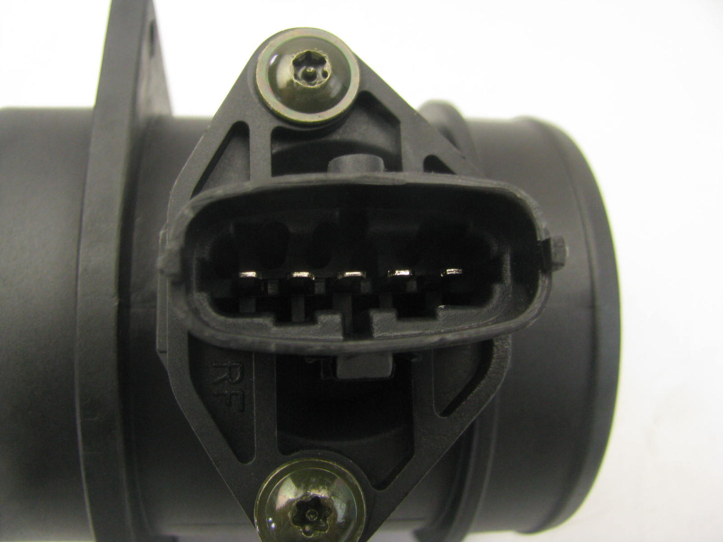 Apwi MAF1065 MAF Mass Air Flow Sensor for 1999-2002 Volvo 2.3L 2.4L