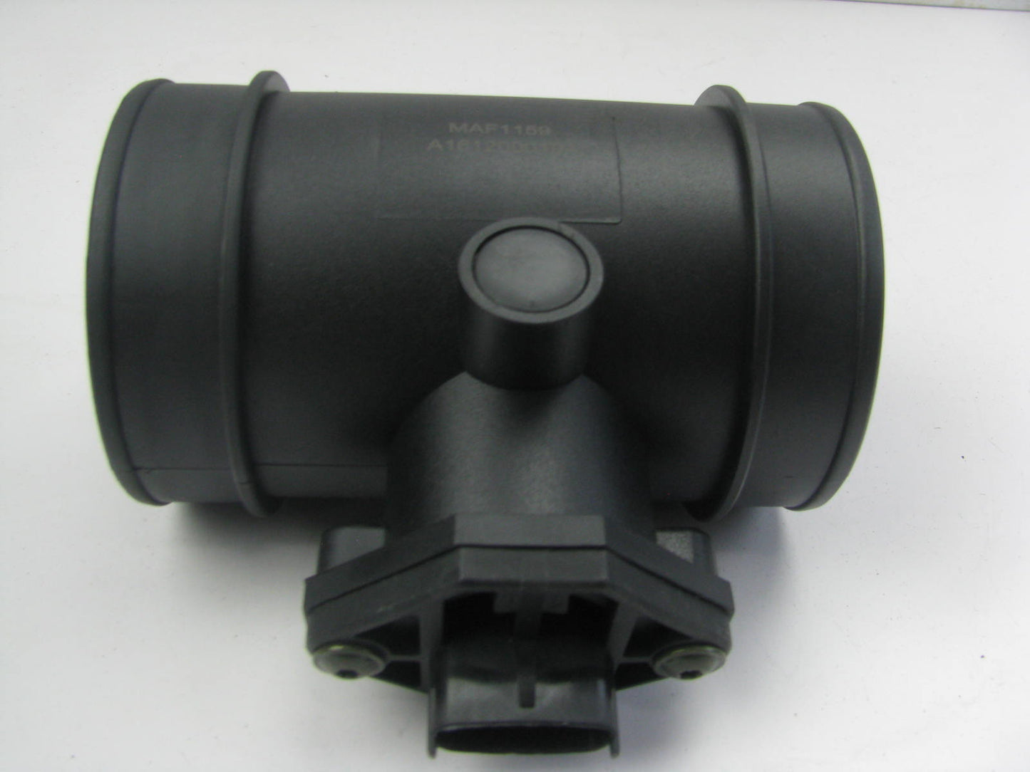 Apwi MAF1159 MAF Mass Air Flow Sensor For 1997 Saab 900-2.5L V6