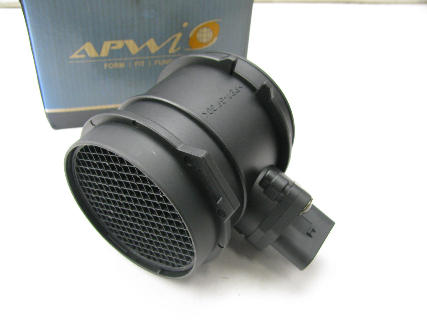 Apwi MAF1195 MAF Mass Air Flow Sensor For 2000 Audi 2.7L V6