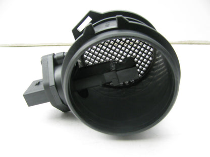 Apwi MAF1195 MAF Mass Air Flow Sensor For 2000 Audi 2.7L V6