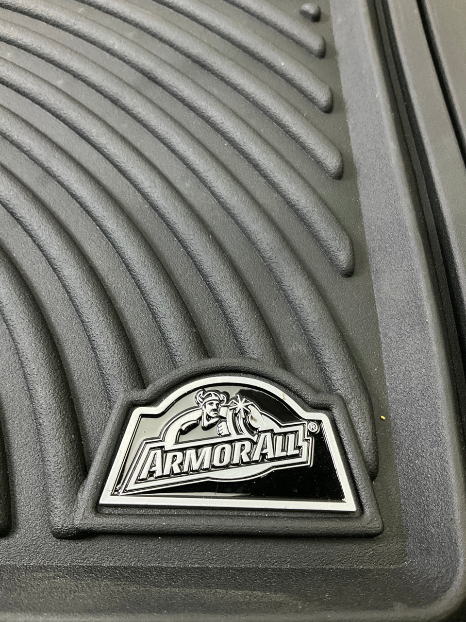 Armorall 78993 Universal Black SUV/Crossover Floor Protector Mats, 4 Piece