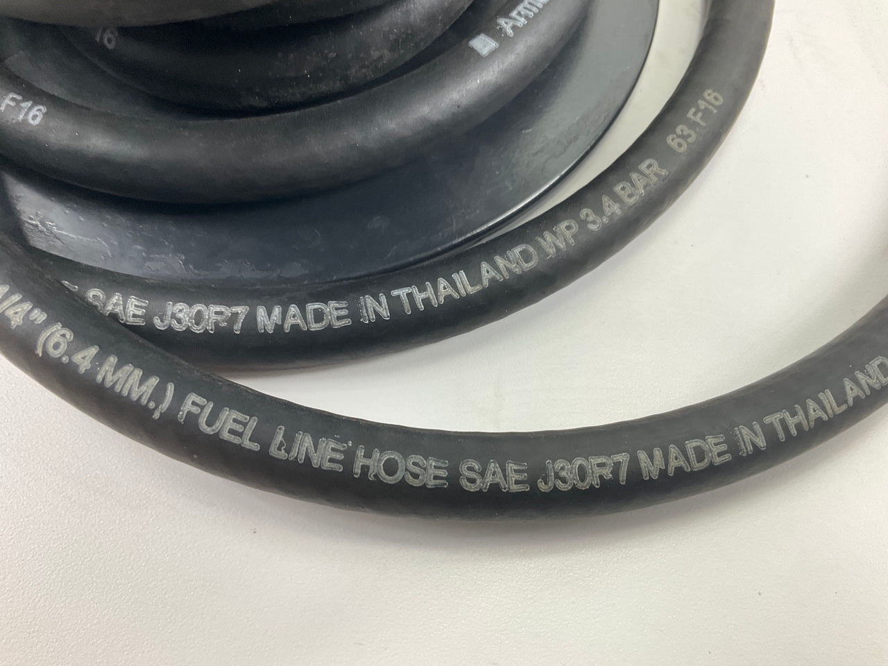 24 FEET - Armormark 50057 1/4'' Fuel Hose SAE J30R7 Fuel Line / PCV / Emission
