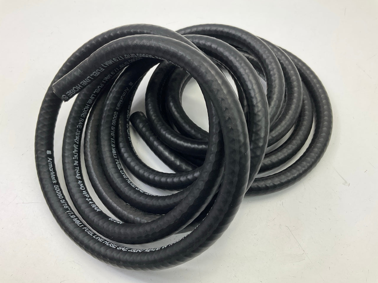11 FEET- Armormark 50060 0060 Low PSI Fuel Line Hose 5/16'' ID X 25' SAE 30R6