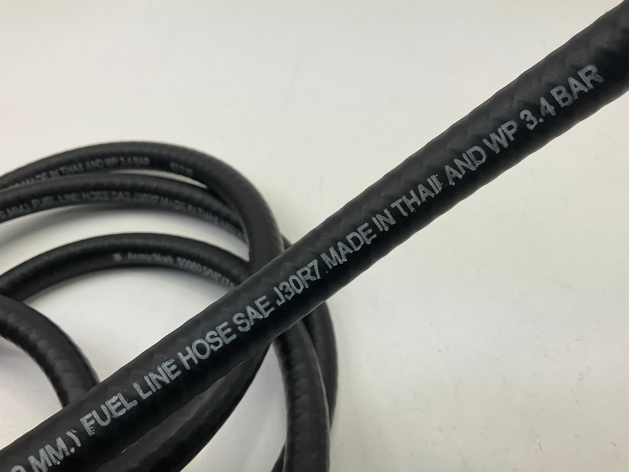 11 FEET- Armormark 50060 0060 Low PSI Fuel Line Hose 5/16'' ID X 25' SAE 30R6