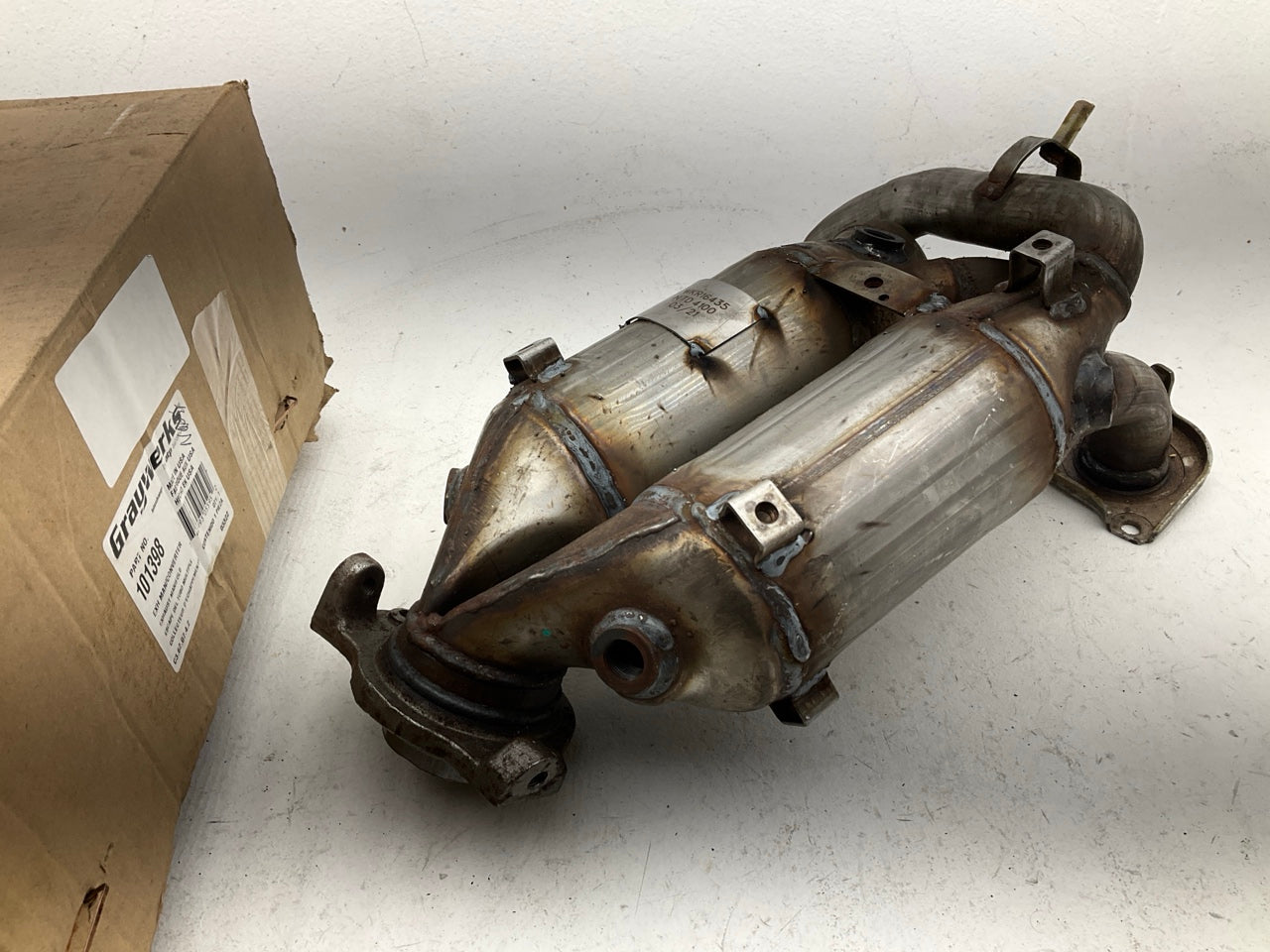 SOLD AS SHOWN, AS IS, Some Surface Rust - ATP 101398 Catalytic Converter