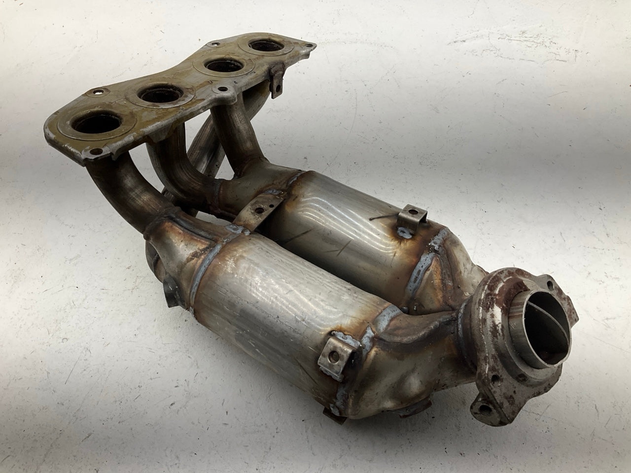 SOLD AS SHOWN, AS IS, Some Surface Rust - ATP 101398 Catalytic Converter