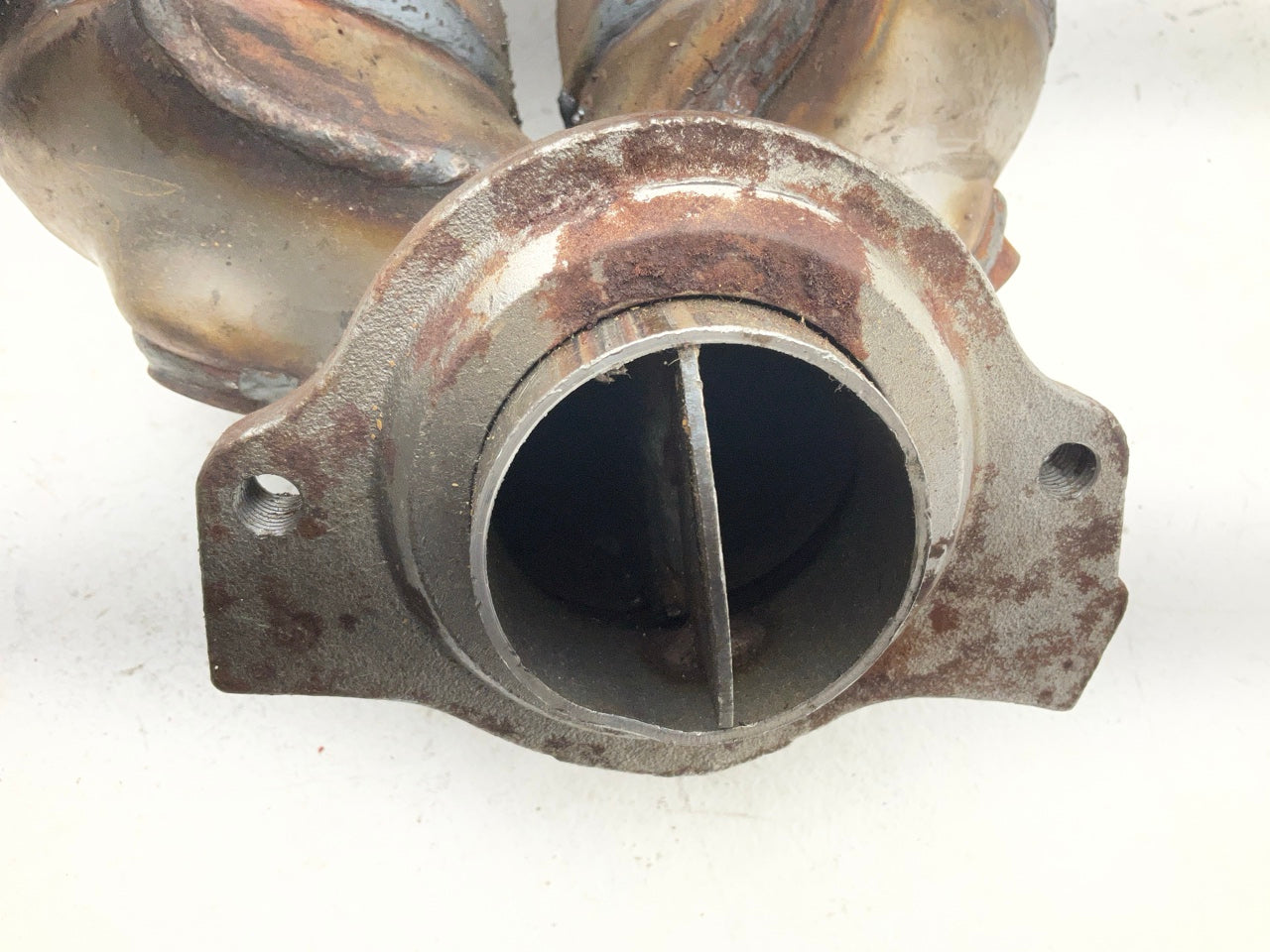SOLD AS SHOWN, AS IS, Some Surface Rust - ATP 101398 Catalytic Converter