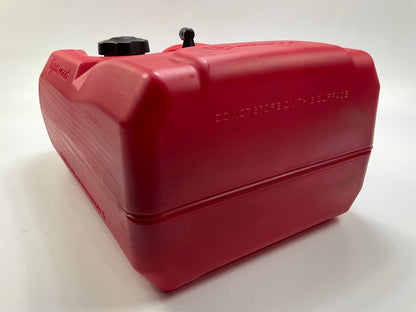 Attwood 8806LP2 Portable 6 Gallon Gas Fuel Tank - Marine, Boat, Emergencies Etc