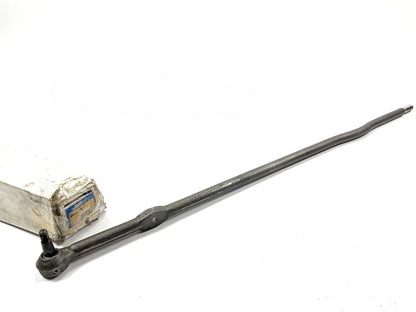 MISSING RUBBER BOOT - AUP DS915 Front Right Outer Steering Tie Rod End