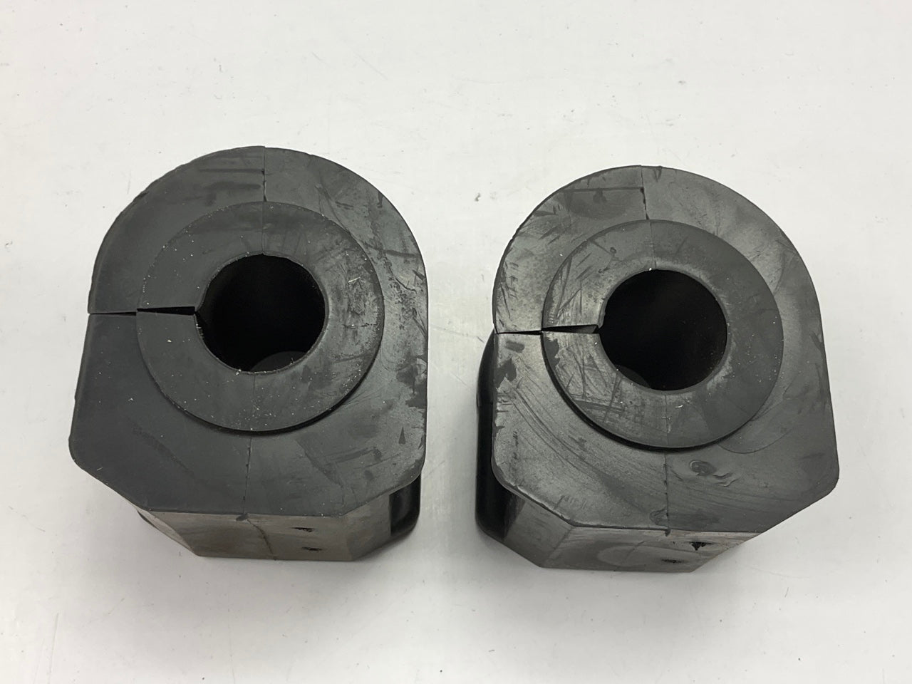AUP K80088 FRONT Suspension Stabilizer Sway Bar Bushing Kit
